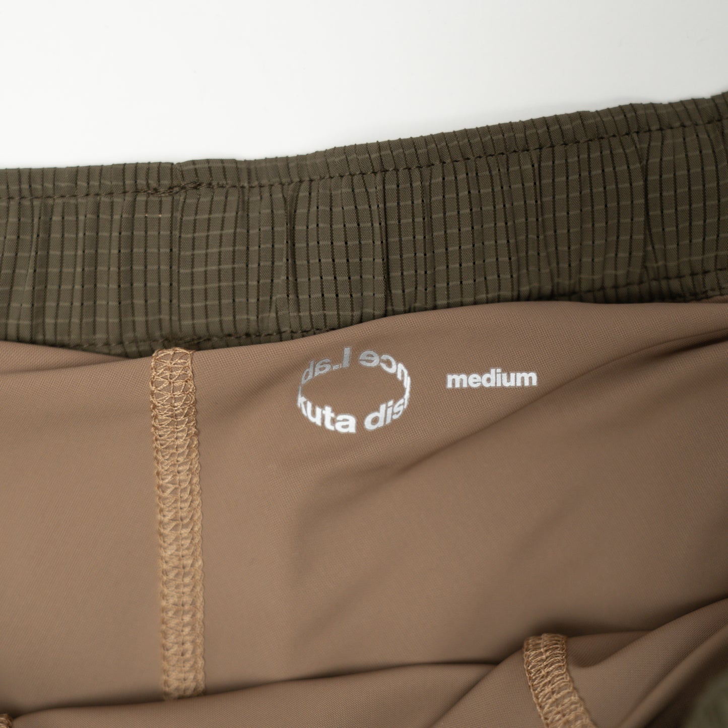 distance trail shorts 003.