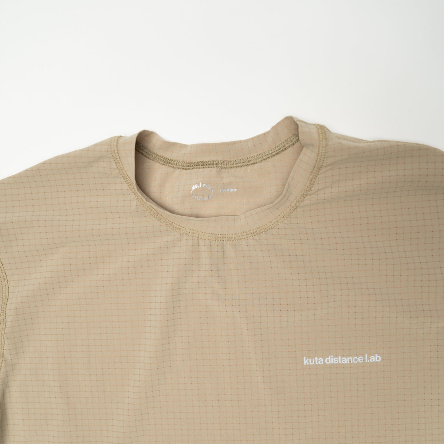 distance longsleeve 003.